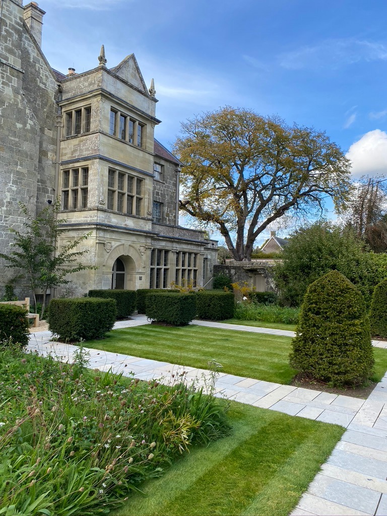 d96c623e-d5f7-4199-9d57-af0d34f94044